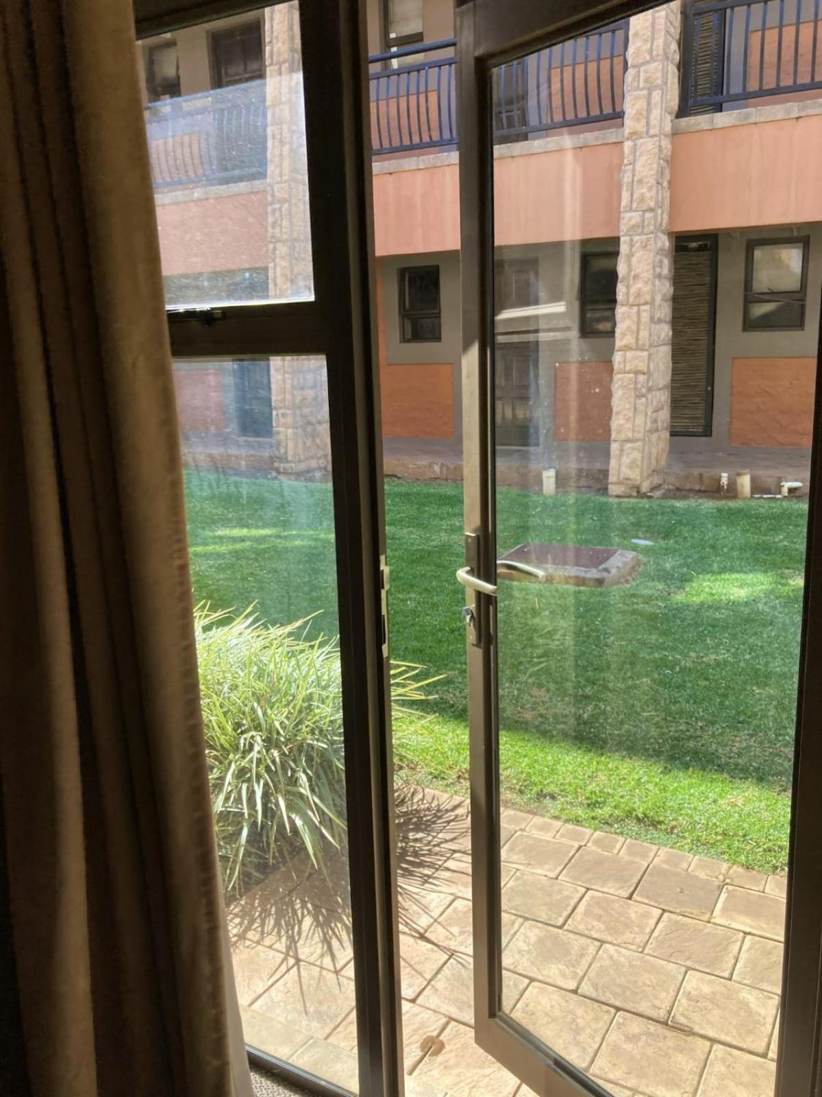 Best Overnight Modern & Private With King Size Bed Bloemfontein Exterior foto